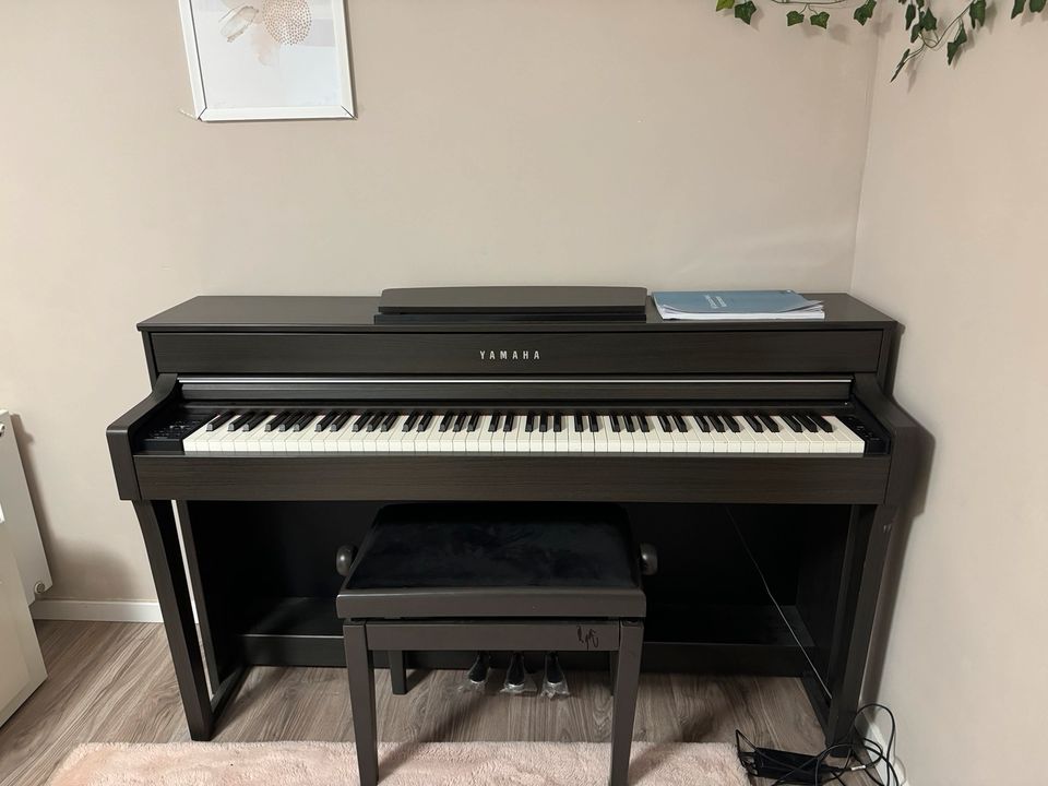 پیانو دیجیتال یاماها مدل clp 635
